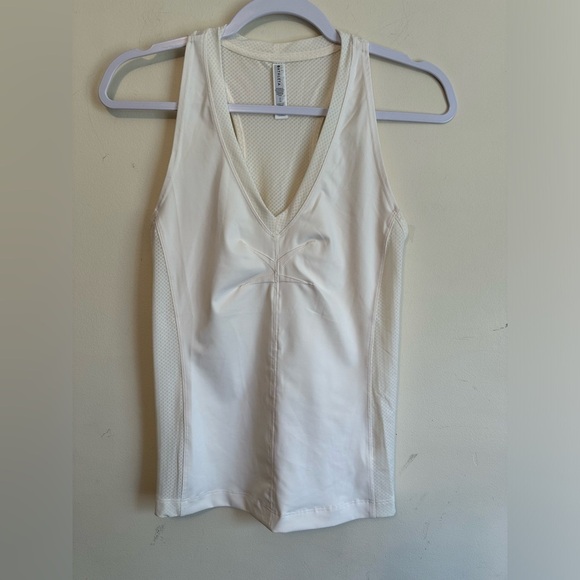 Athleta Legend Fitted Tank Top Size Small‎ Style 798423 - Picture 2 of 4